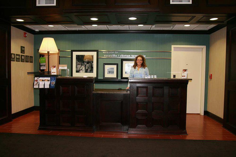 Hampton Inn Detroit Roseville Clinton Township Интерьер фото